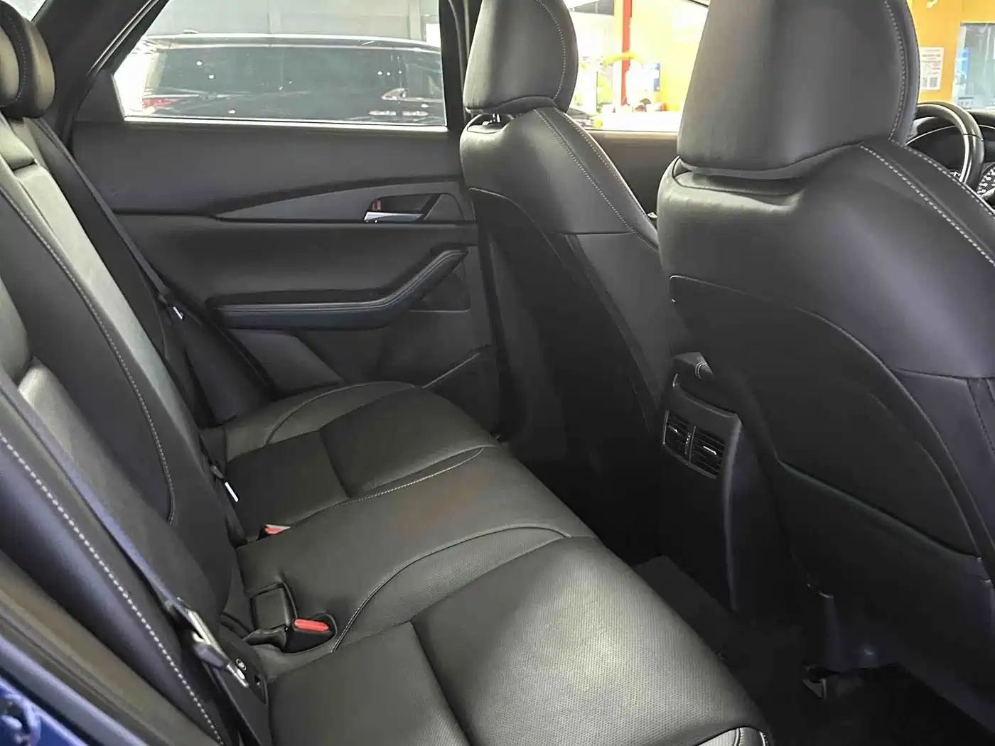 Photo 16 - Mazda CX-30