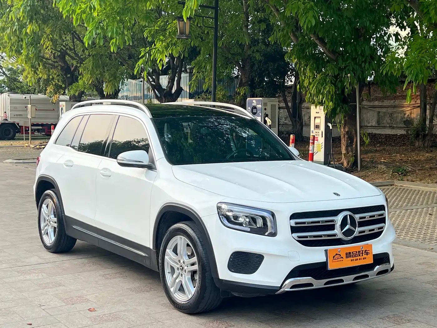 Mercedes-Benz GLB 2023 GLB 220 Dynamic фото 3