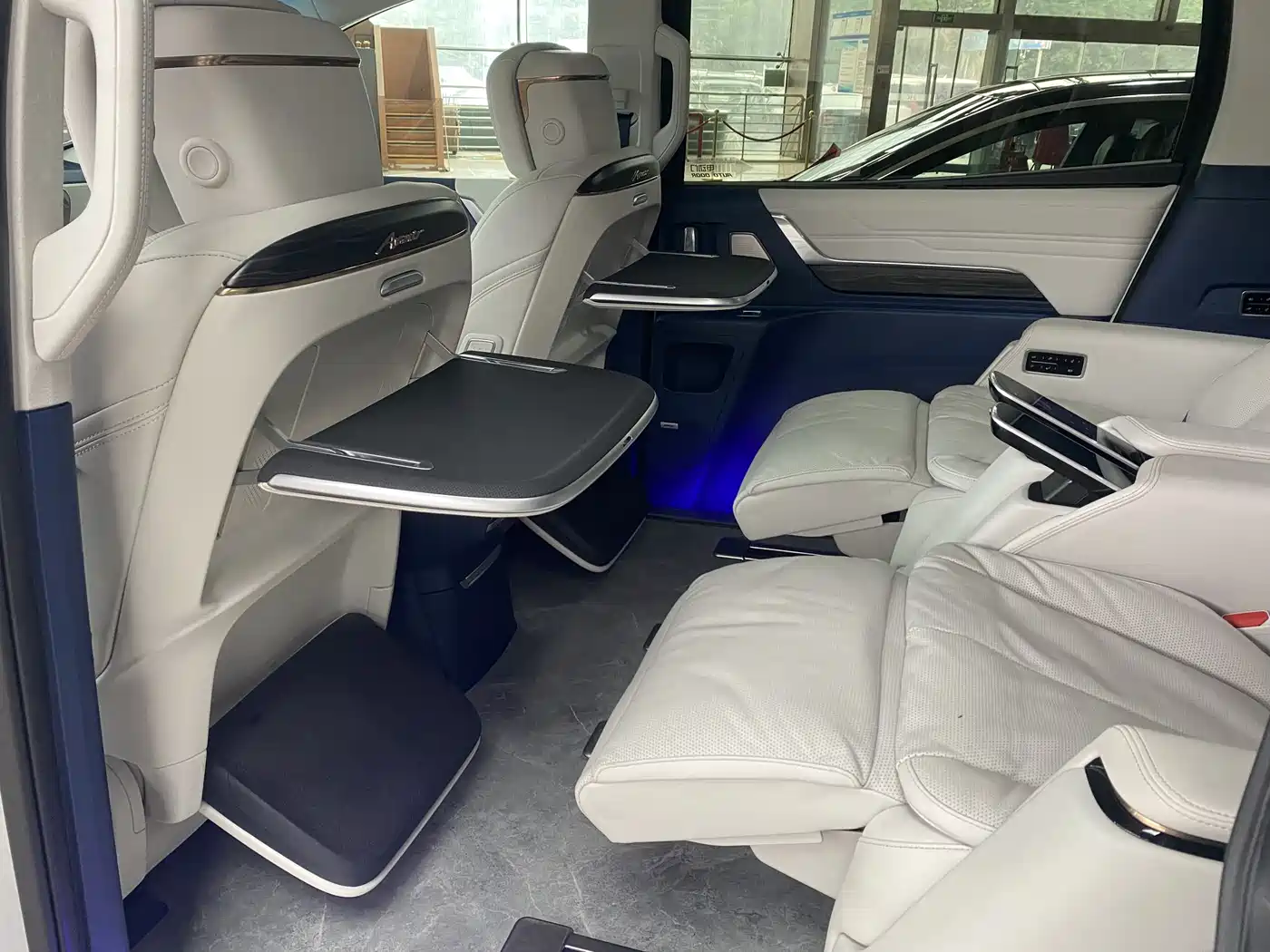 Buick Century 2025 2025 2.0T 7-Seater World Edition