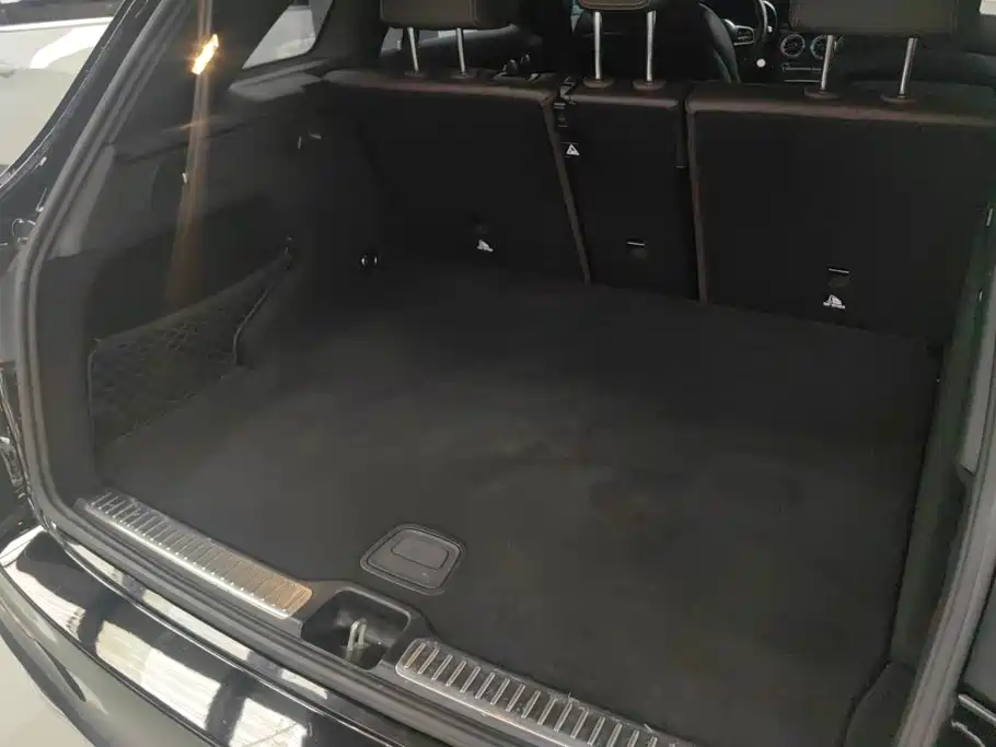 Фото 4 - Mercedes-Benz GLC