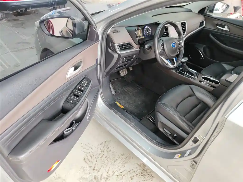 GAC Trumpchi Trumpchi GA4 2018 200T Automatic Exclusive фото 12