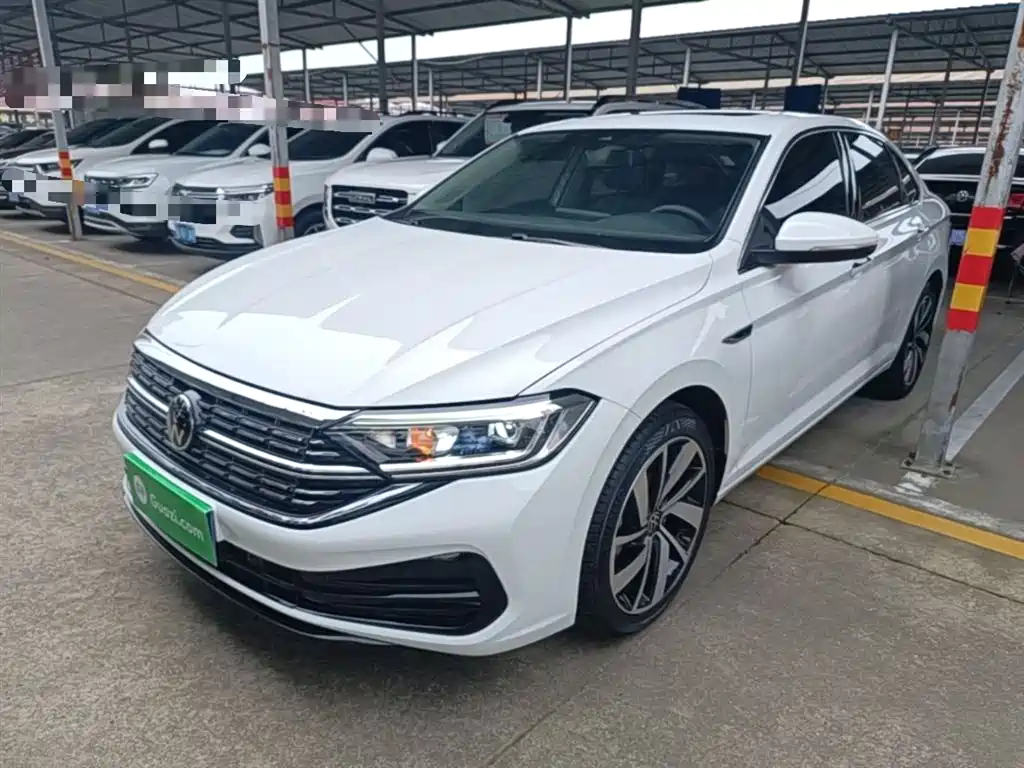 Volkswagen Sagitar 2023 300TSI DSG Surpassing Edition