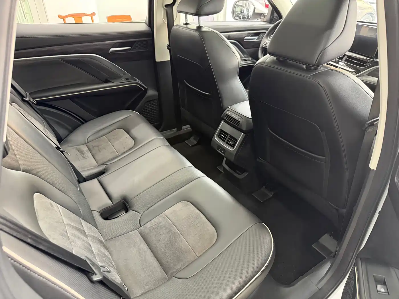 Photo 8 - Haval H6