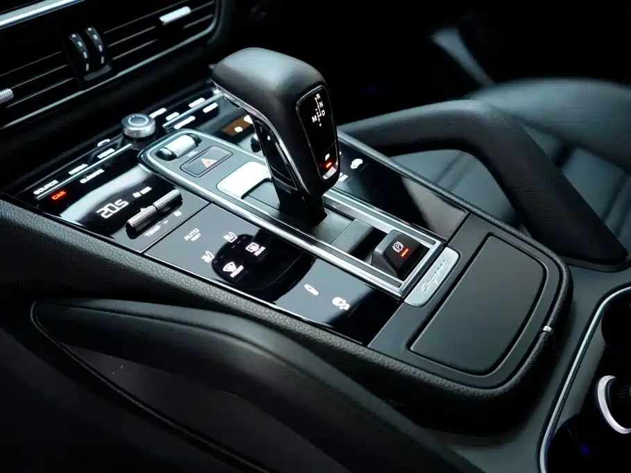 Porsche Cayenne 2019 Cayenne Coupé 3.0T фото 13