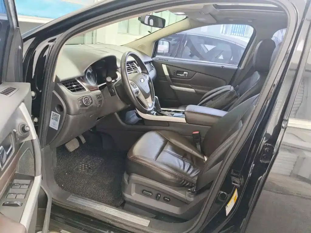 Ford Edge (Import) 2014 2012 2.0T Prestige