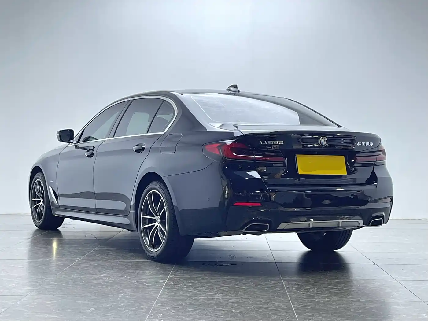 BMW 5 Series 2022 Model Second Facelift 525Li M Sport Package фото 20