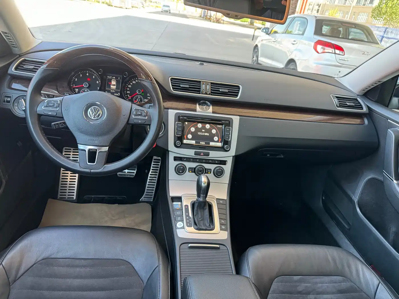 Volkswagen Magotan 2016 2.0TSI Smart Premium фото 12
