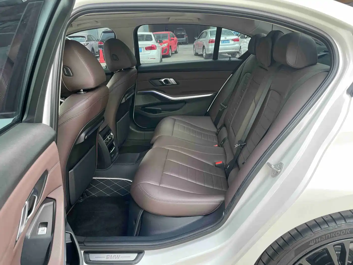 BMW 3 Series 2020 325Li Launch Edition фото 14