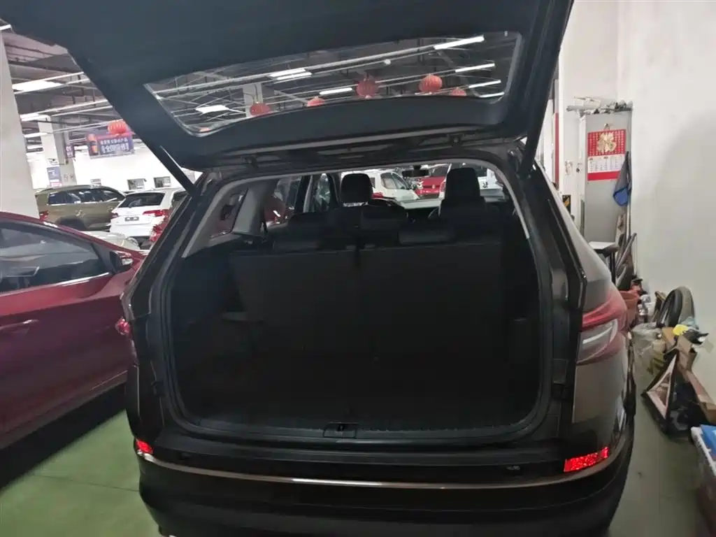 Škoda Kodiaq 2017 TSI330 7-seater 2WD Luxury Tech Edition фото 19