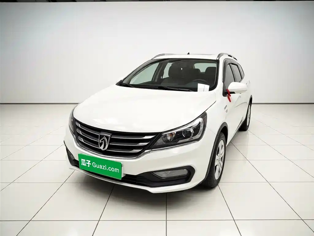Baojun 310W 2021 2017 1.5L Manual Comfort China VI
