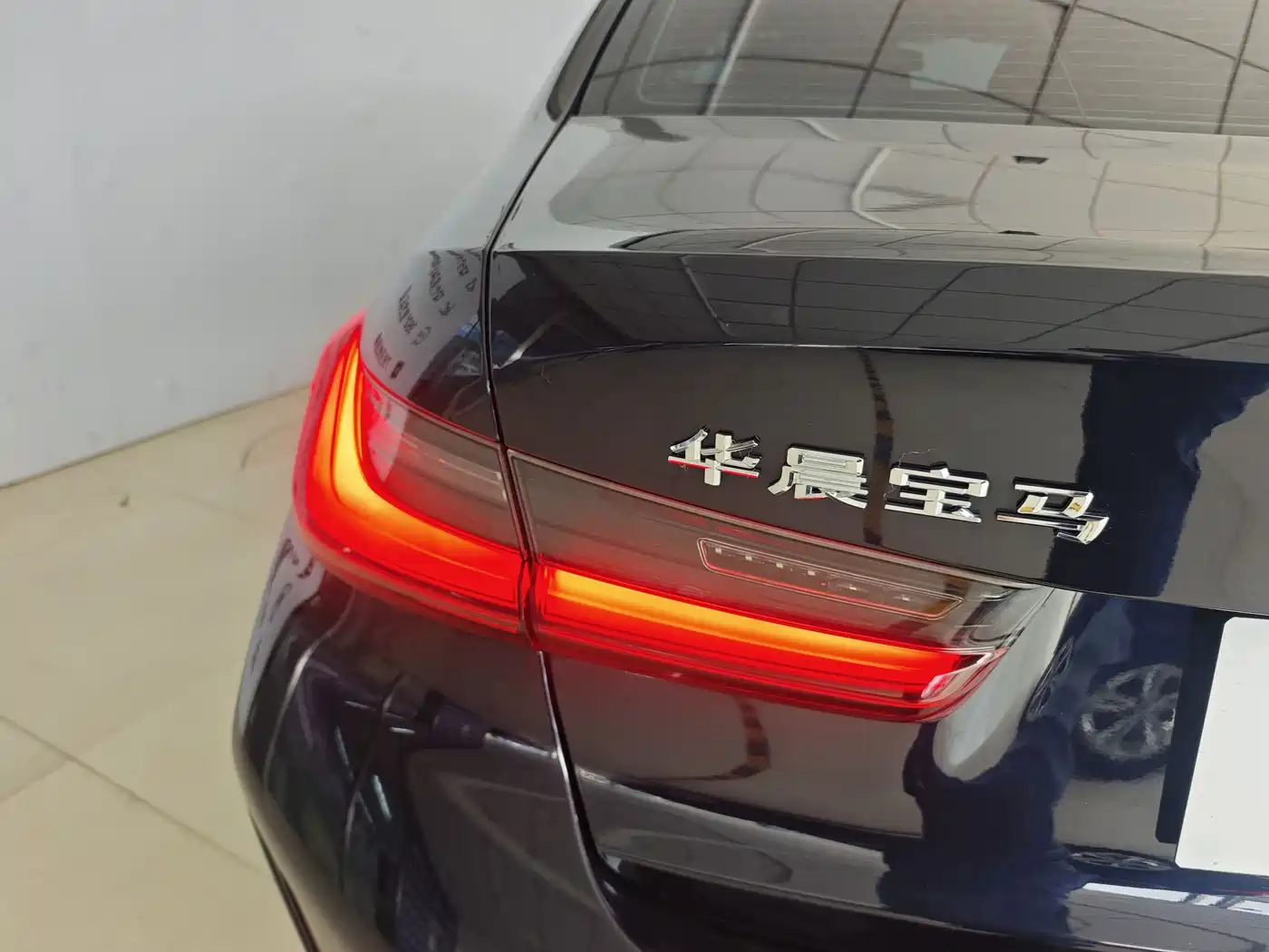 BMW 3 Series 2024 320Li M Sport Package фото 29
