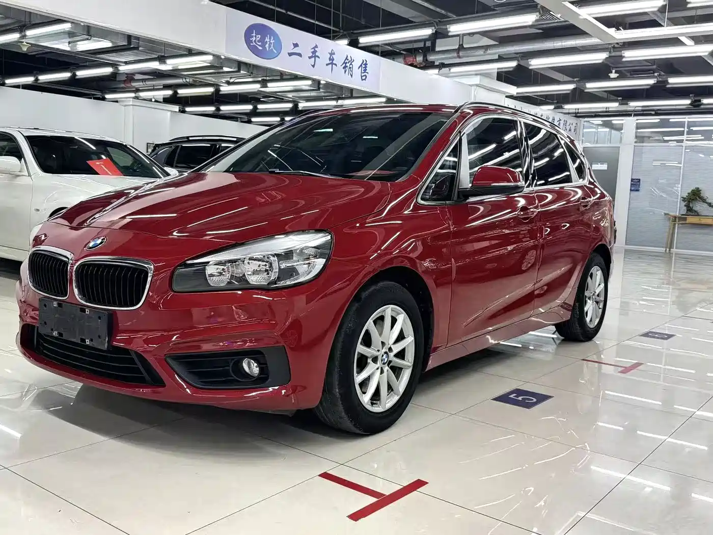 BMW 2 Series Touring 2016 218i Fashion Model