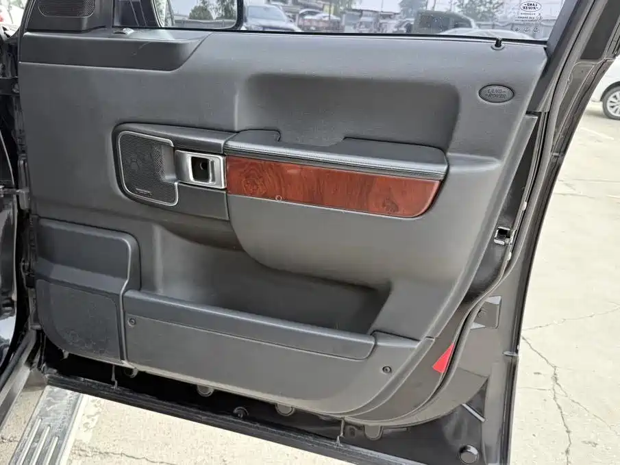 Land Rover Range Rover 2011 2011 5.0 SC V8