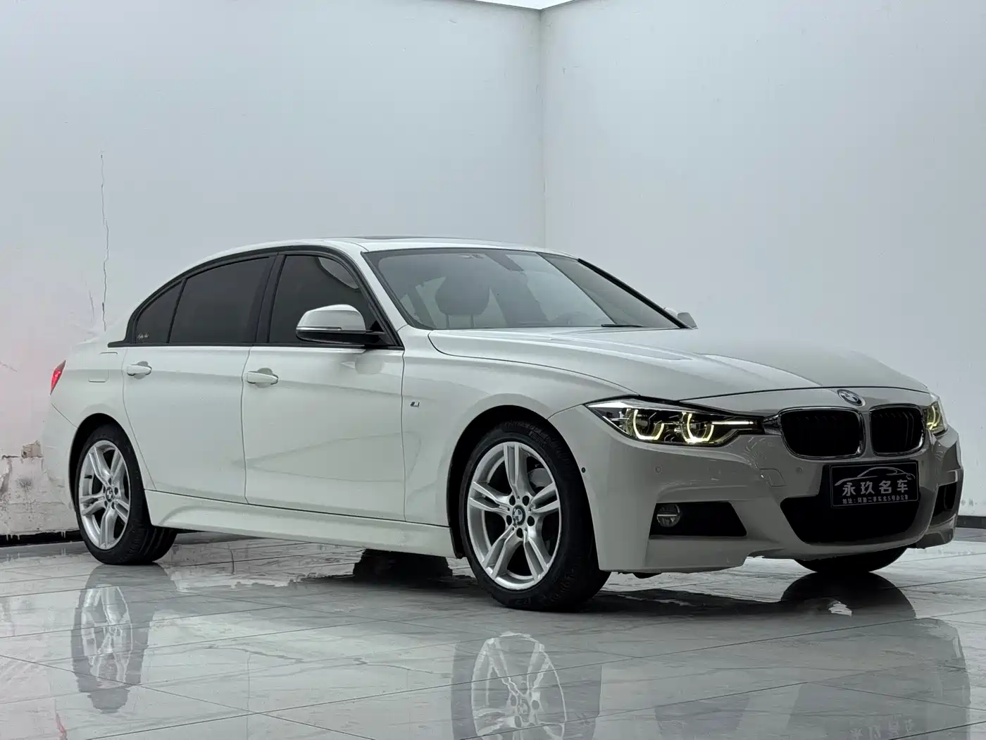 BMW 3 Series 2018 320Li Leading M Sport Package фото 2