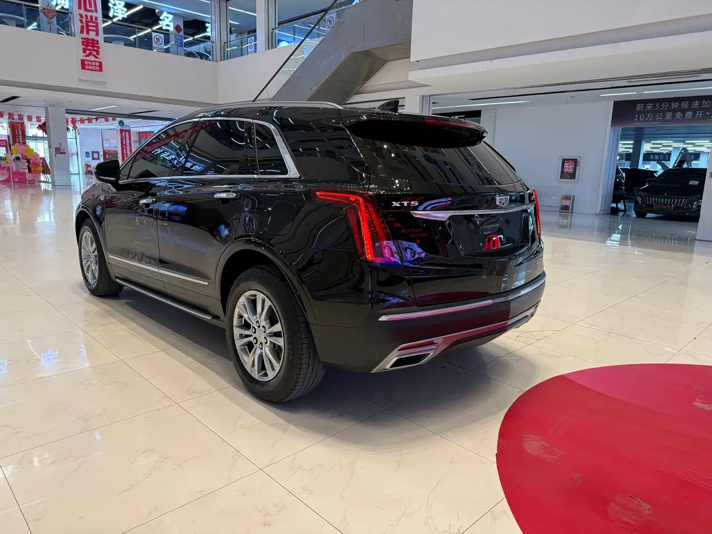CADILLAC XT5
