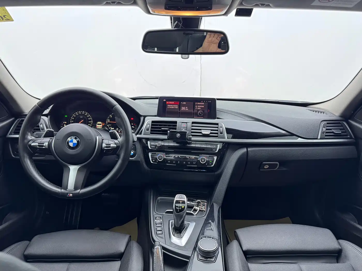 BMW 3 Series 2018 320Li Leading M Sport Package фото 6