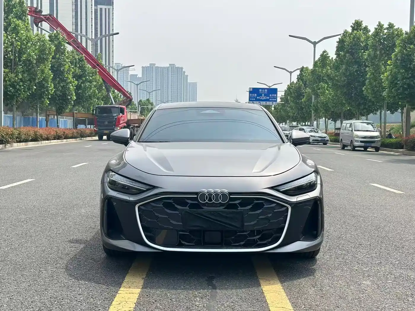 Audi A5L Sportback 2025 Model 2.0T Luxury фото 2