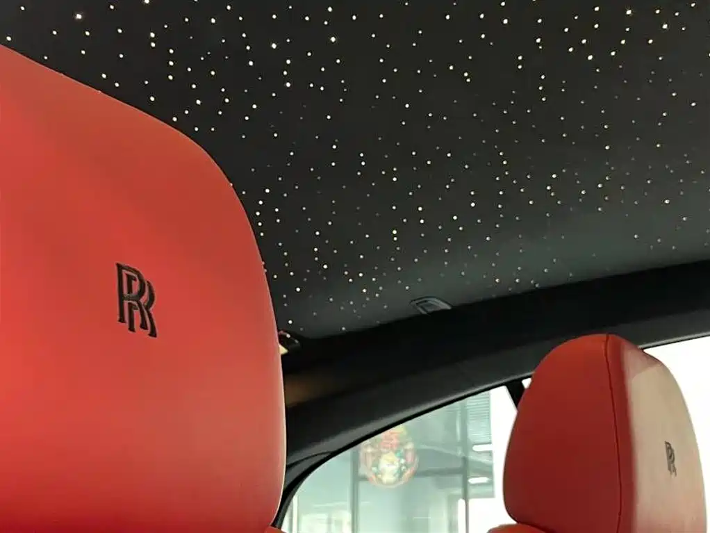 Фото 4 - Rolls-Royce Wraith