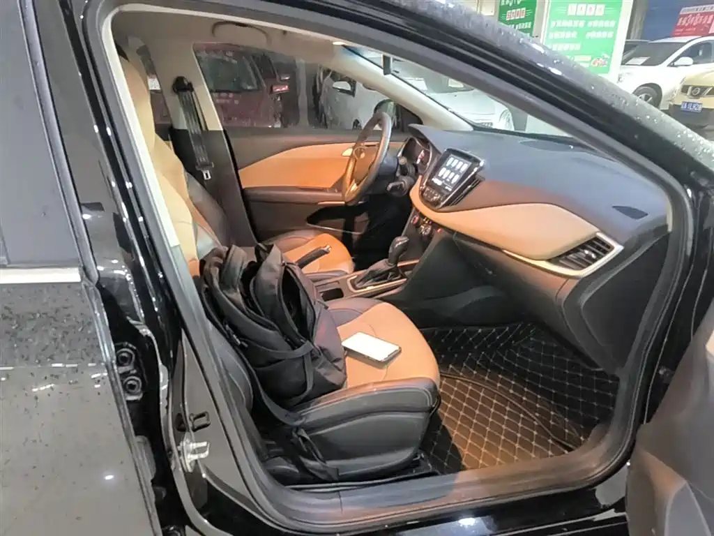 Chevrolet Monza 2022 320 Automatic Enjoyment Edition фото 25