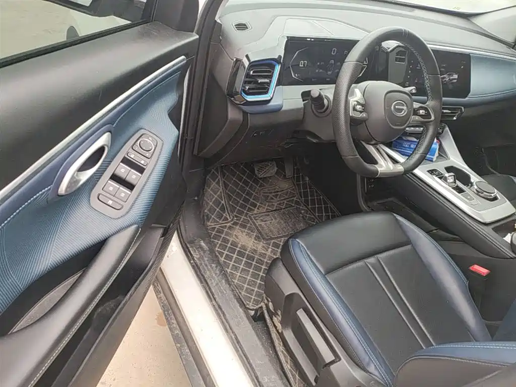 GAC Trumpchi Trumpchi GS3 2023 Shadow Speed 270T Power Enjoyment Edition фото 16