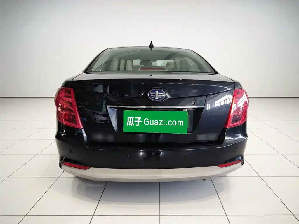 Besturn B50 2014 2013 1.6L Automatic Luxury
