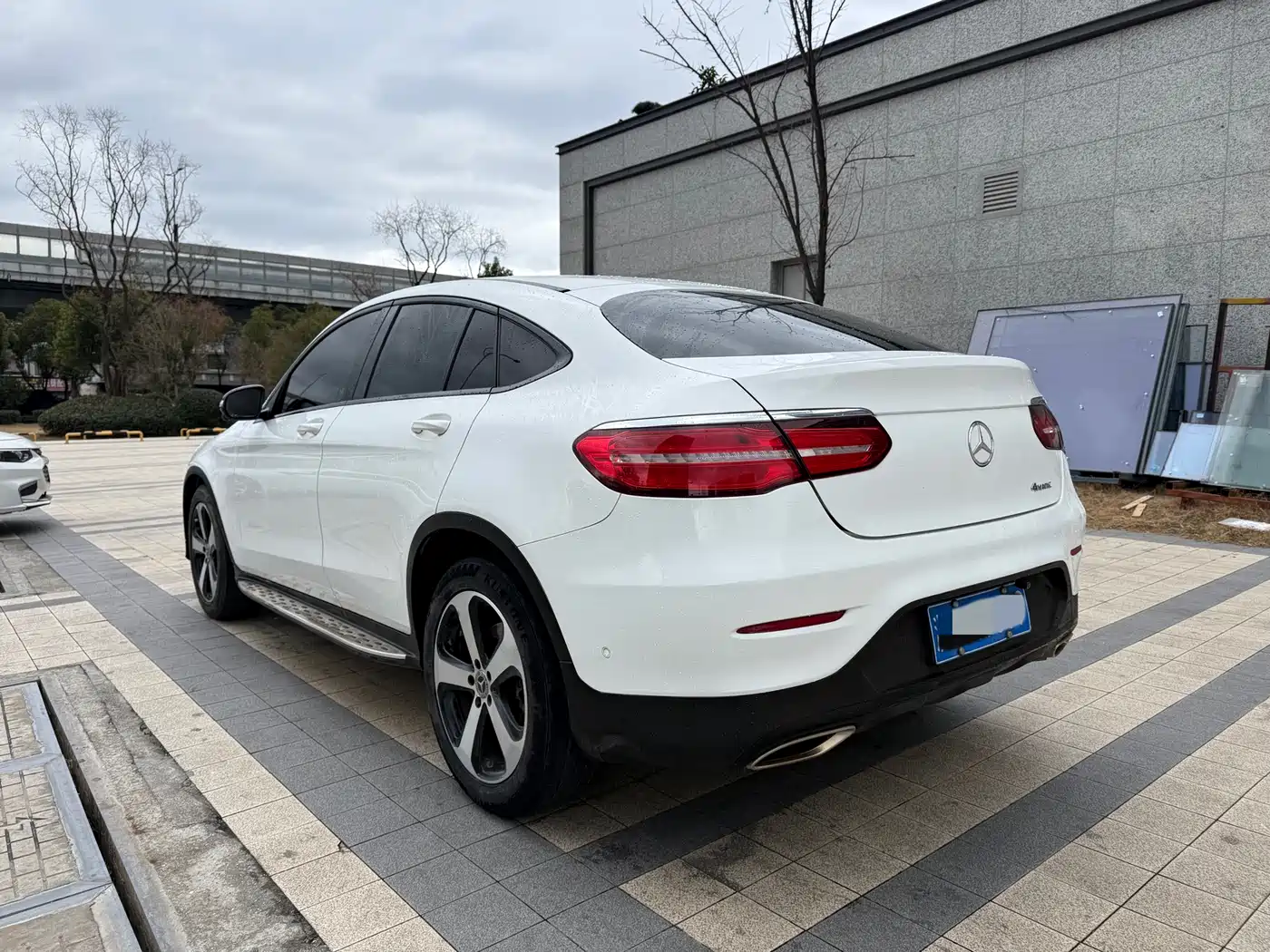 Mercedes-Benz GLC Coupe 2018 GLC 200 4MATIC Coupe SUV фото 16