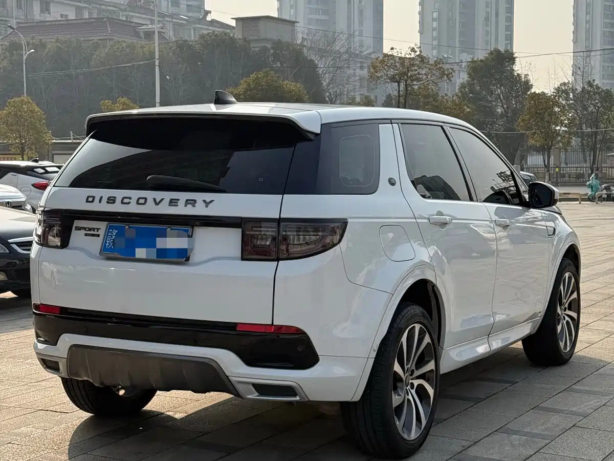 LAND ROVER DISCOVER SPORTS