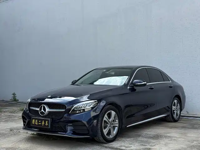 Mercedes-Benz C-Class 2020