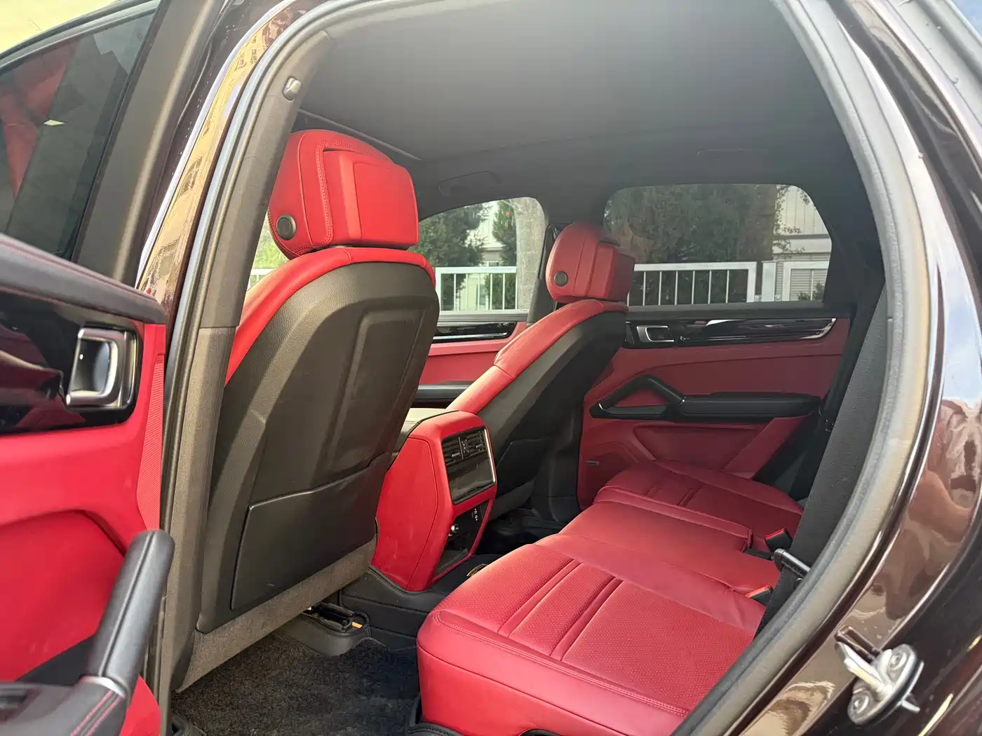 Porsche Cayenne 2022 Cayenne 3.0T Platinum Edition фото 10
