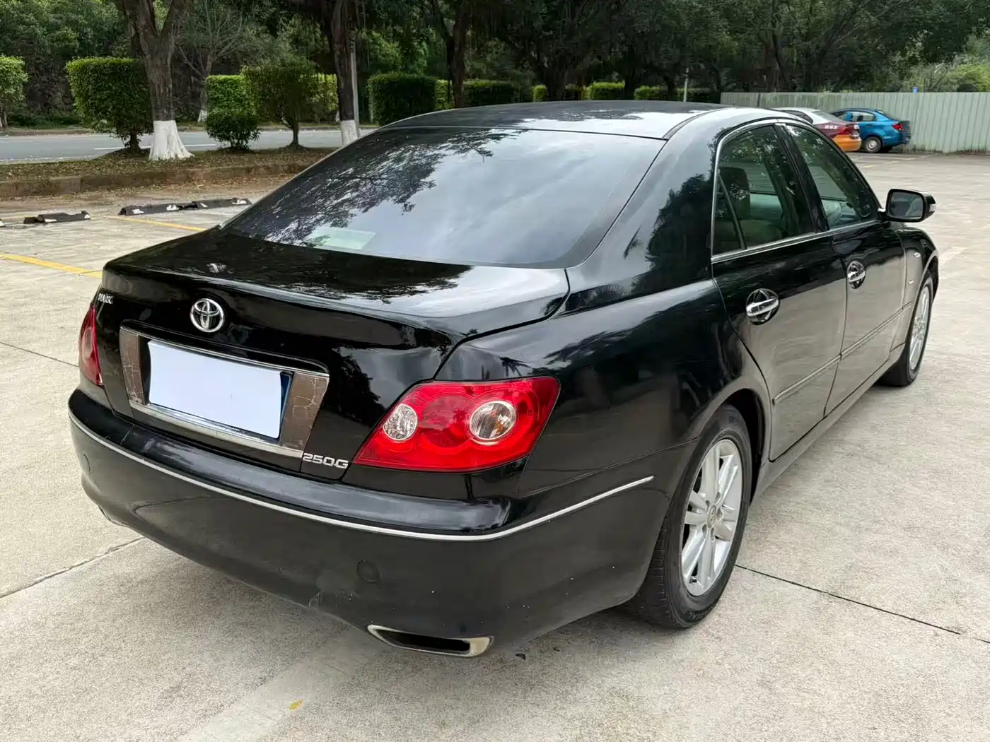 Toyota Reiz 2007 2.5V Sunroof Navigation Edition фото 9