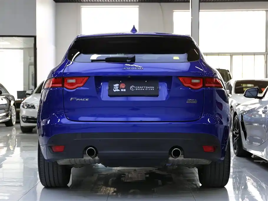 Jaguar F-PACE 2018 3.0 SC 4WD R-Sport Edition фото 21
