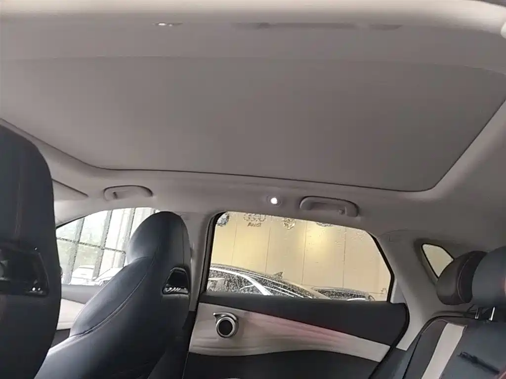 BYD Yuan PLUS 2022 430KM Premium фото 18