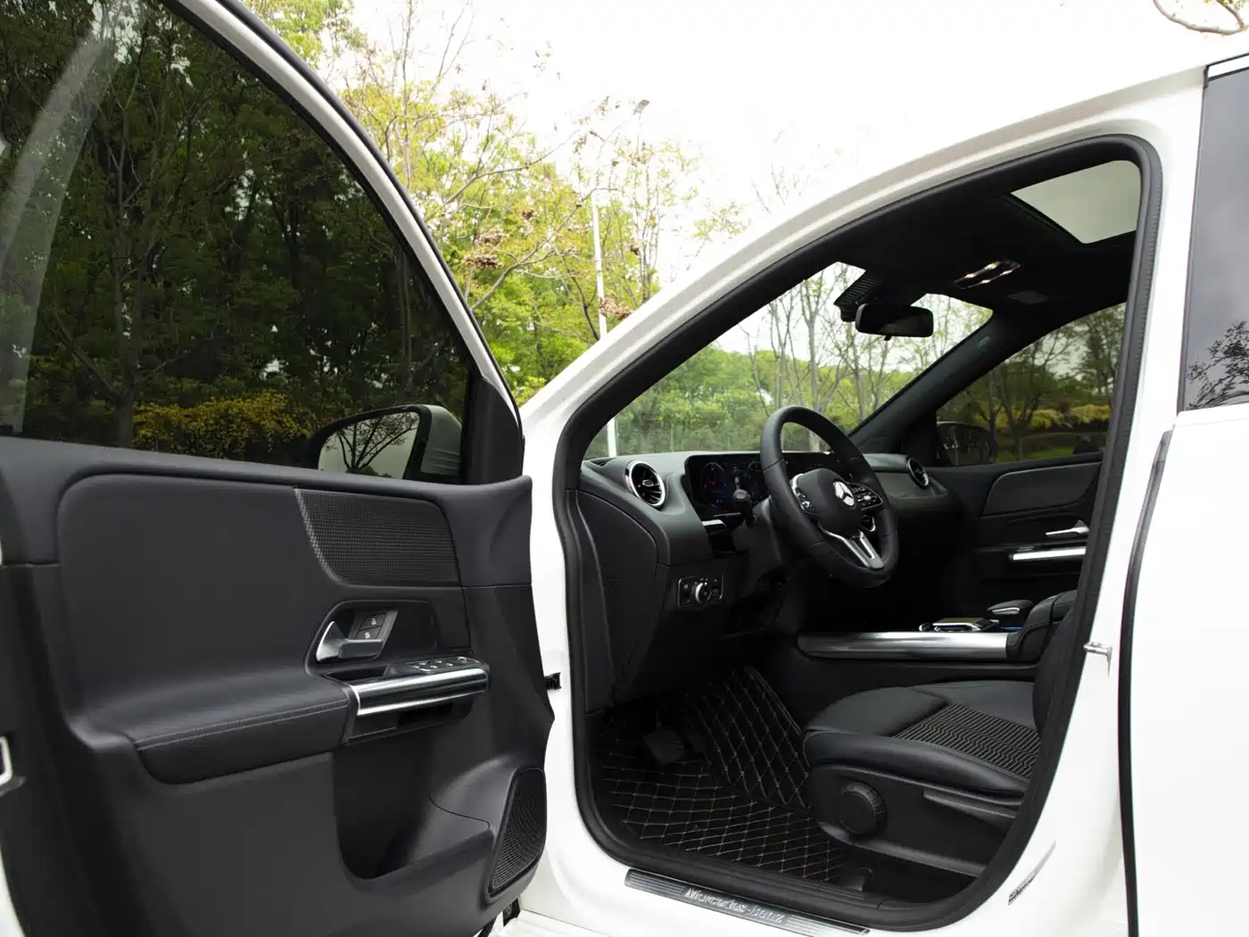 MERCEDES-BENZ B CLASS