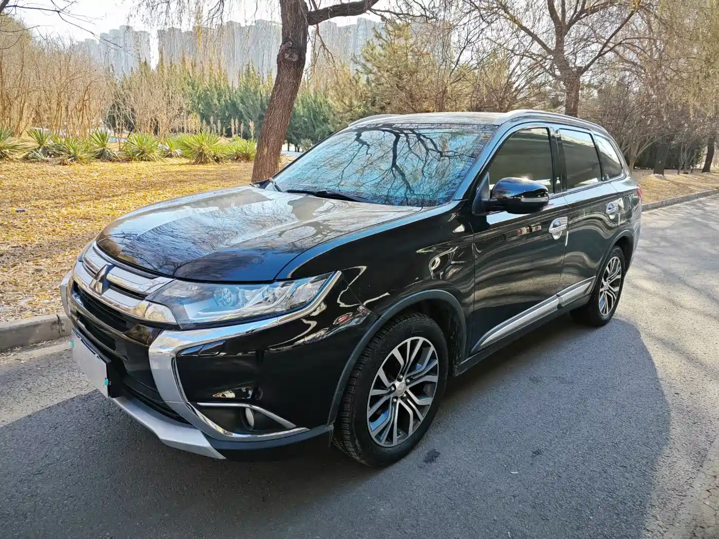 Mitsubishi Outlander 2016 2.4L 4WD Elite Edition 5-seater