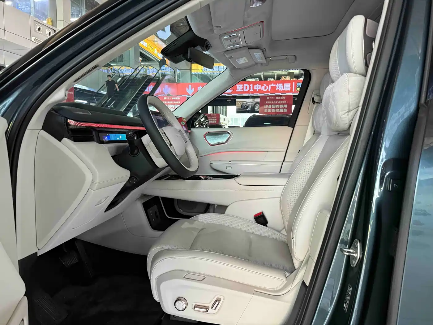 Lynk & Co 900 2025 2.0T Ultra фото 18
