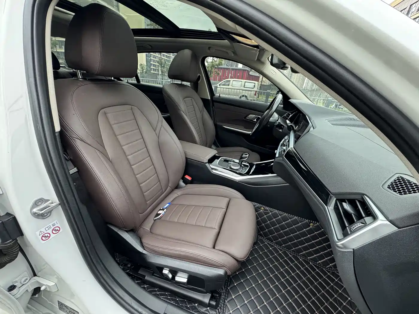 BMW 3 Series 2020 320Li M Sport Package фото 5