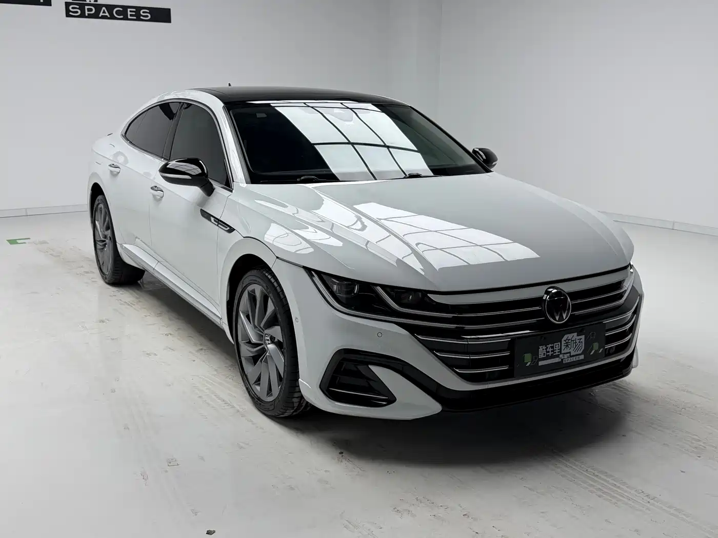 Volkswagen FAW-Volkswagen CC 2021 380TSI Eye-catching Edition фото 3