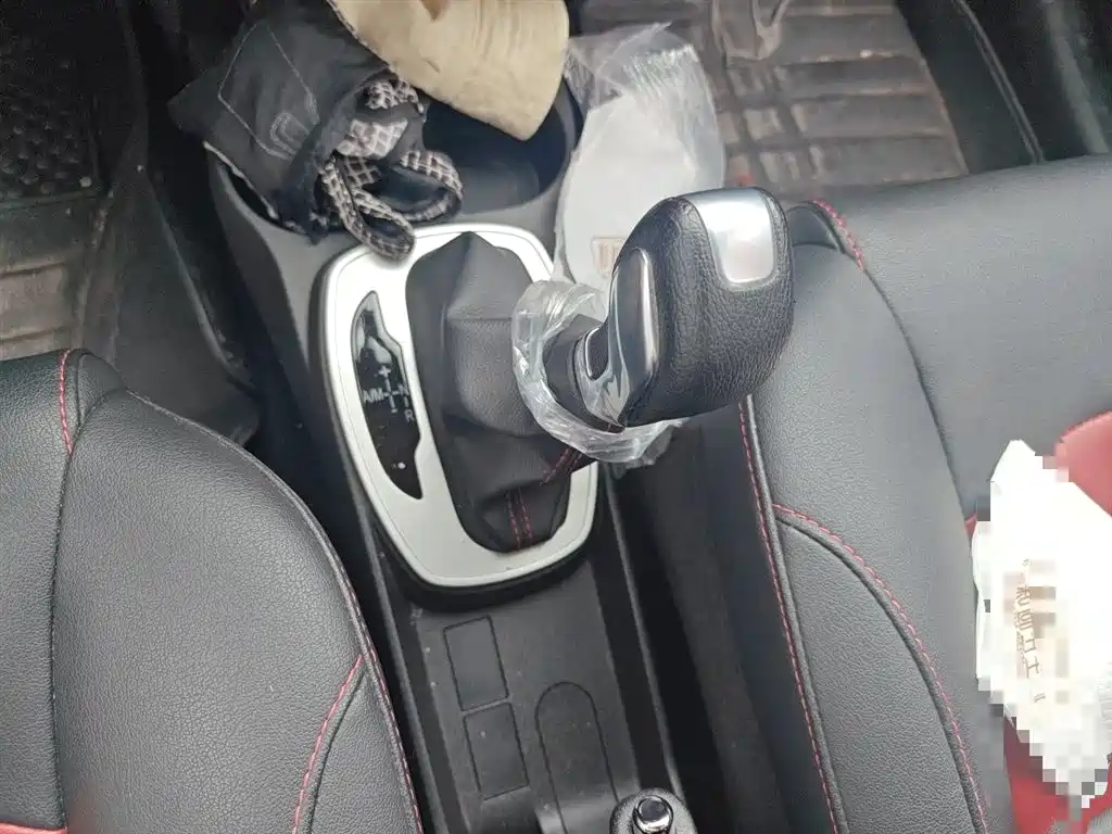 Haval H1 2017 Red Label 1.5L AMT Luxury фото 7
