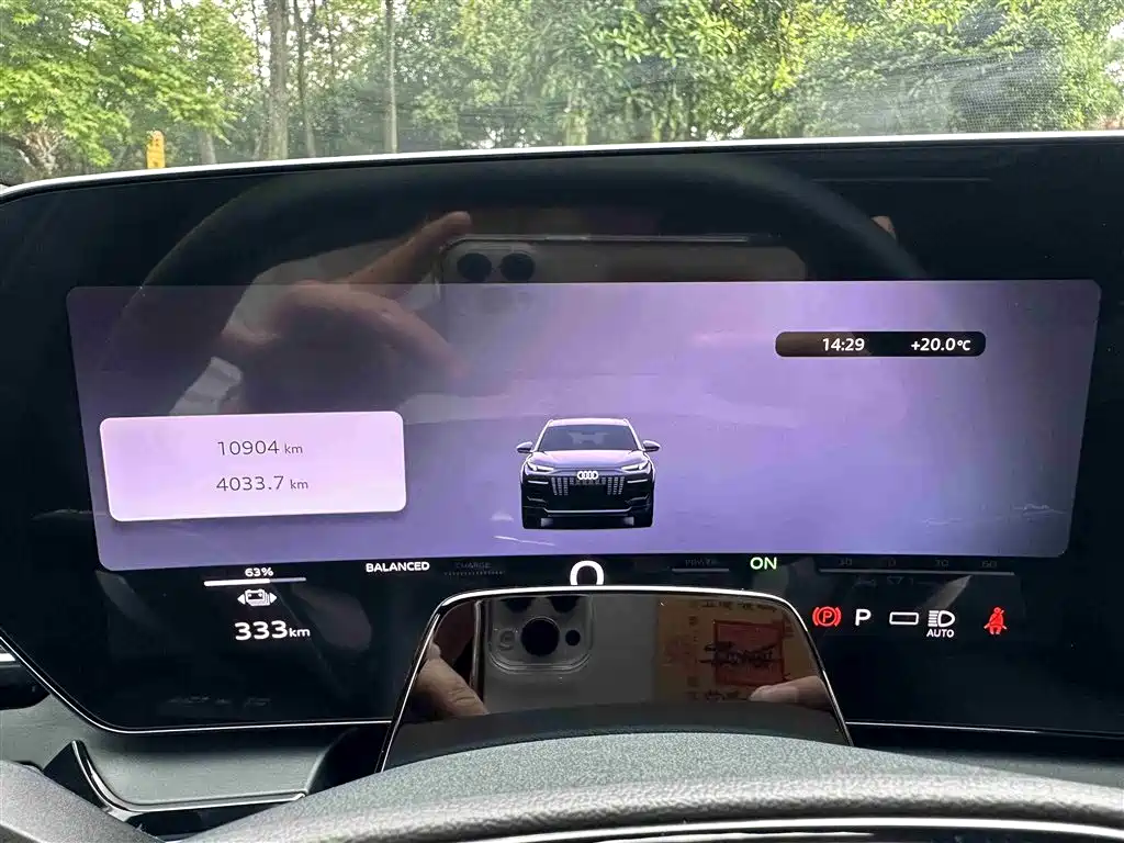 Audi Q6L e-tron 2025 Model Pioneer Edition фото 12