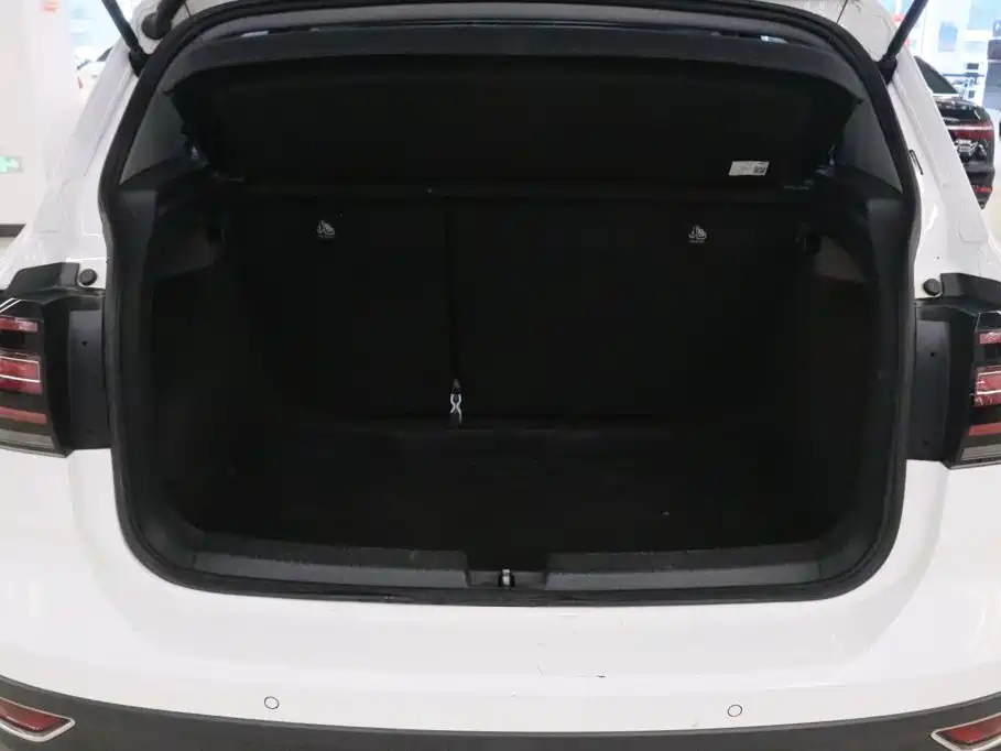Volkswagen Tanying 2024 2023 Model 200TSI DSG Joy Smart Connect Edition