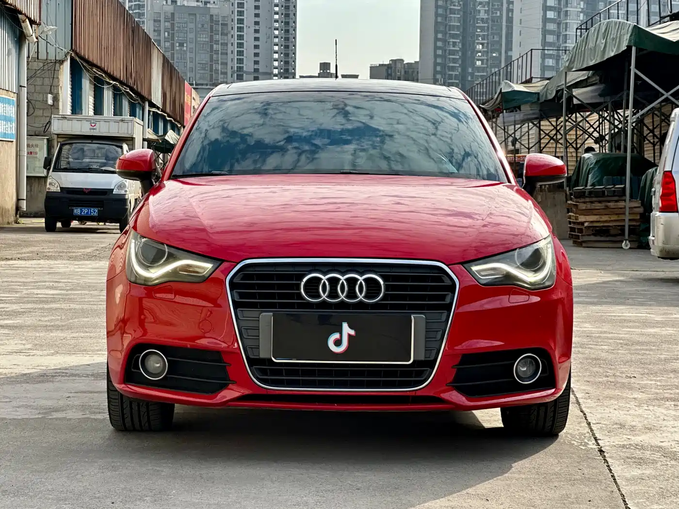 Audi A1 2014 30 TFSI Sportback Comfort фото 2