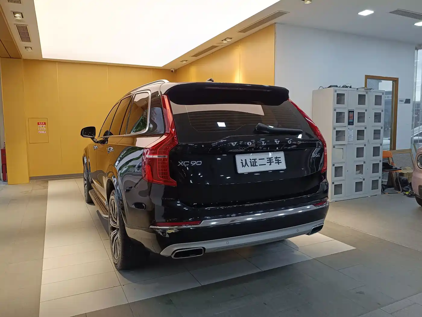 Фото 28 - Volvo XC90