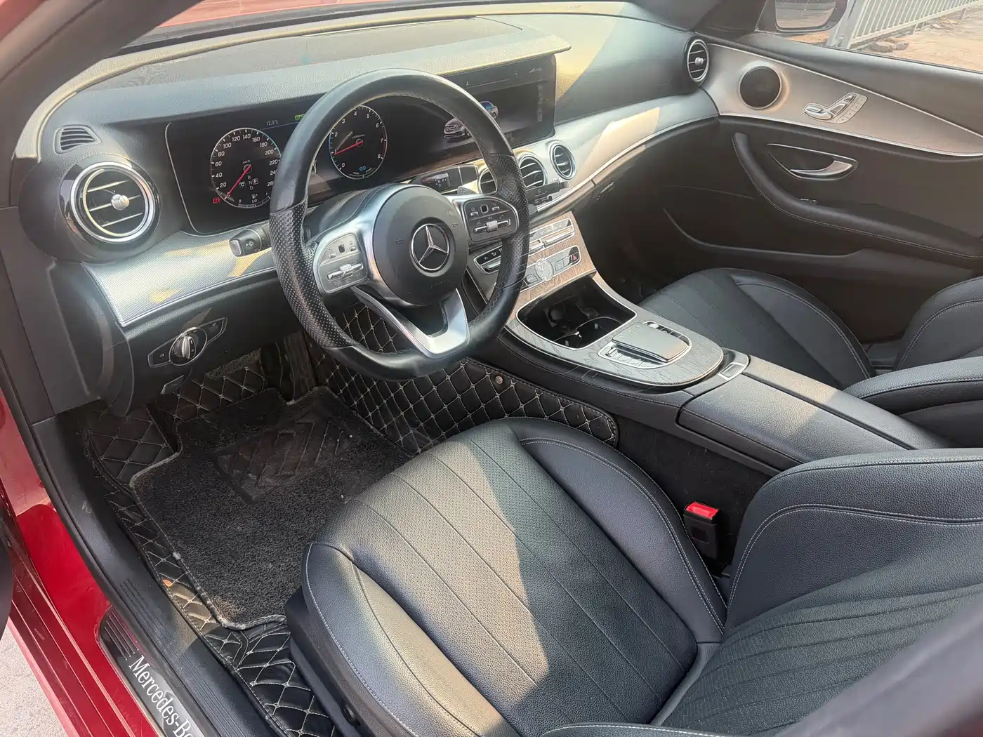 Mercedes-Benz E-Class (Import) 2020 E 260 Sport фото 6