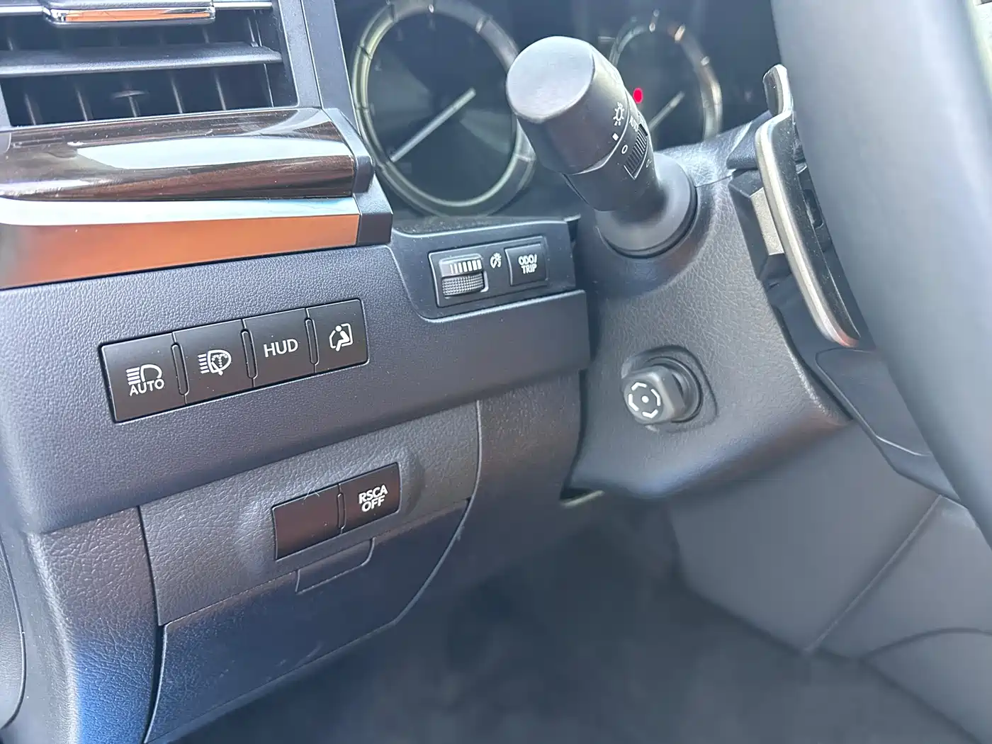 Lexus LX 2017 570 Peak Special Limited Edition фото 13