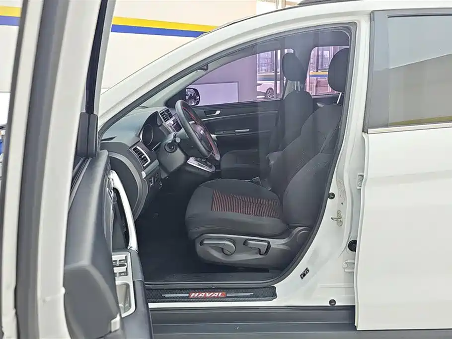 Haval M6 2019 1.5T Manual 2WD Urban Type China VI фото 9