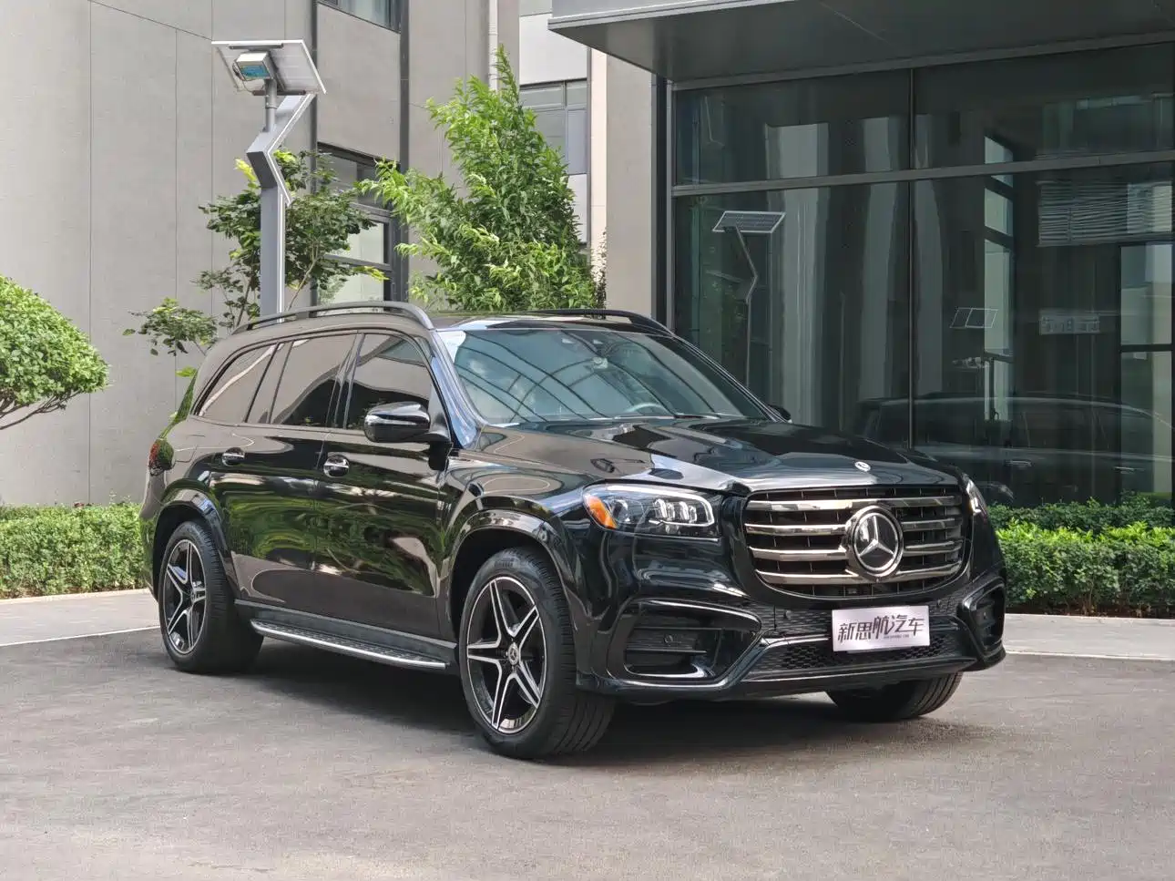 Mercedes-Benz GLS 2023 Second Facelift GLS 450 4MATIC Fashion фото 6