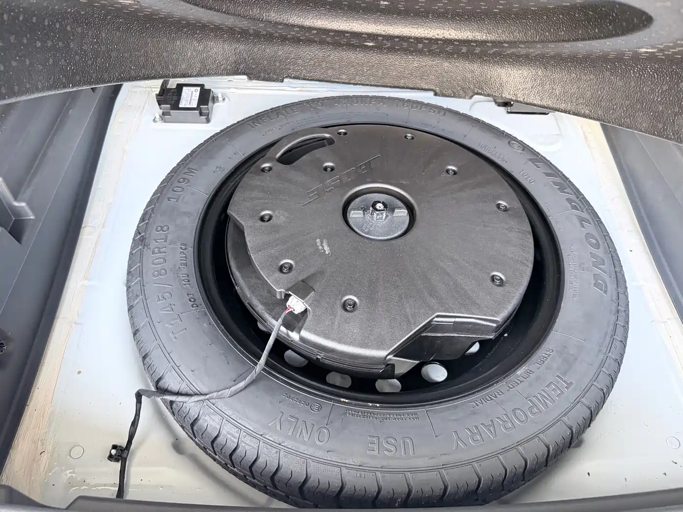 Hongqi HS5 2023 2.0T 4WD Flag Leader Pro фото 13