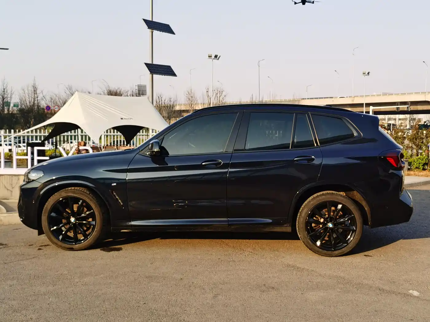 BMW X3 2022 xDrive30i Premium M Night Package фото 4