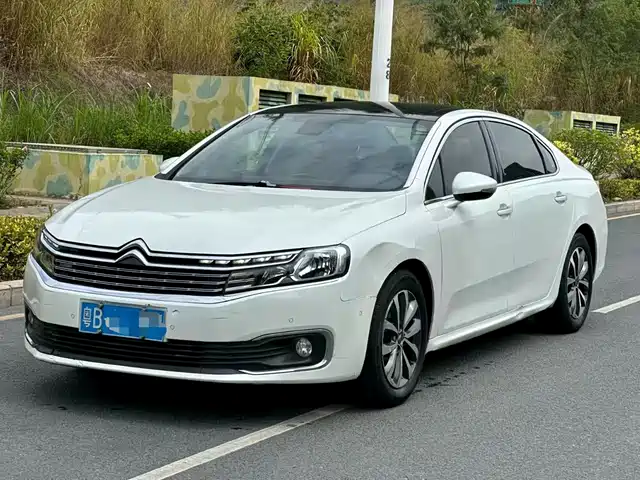 CITROEN C6