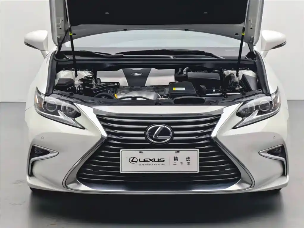 Lexus ES 2015 200 Elite Edition фото 3